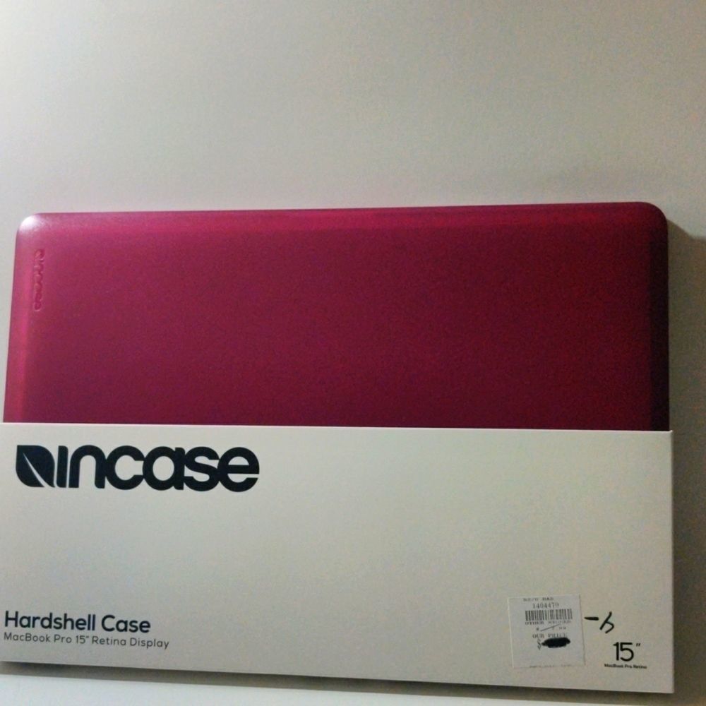 INCASE hardshell case for MacBook Pro Retina 15 inch
